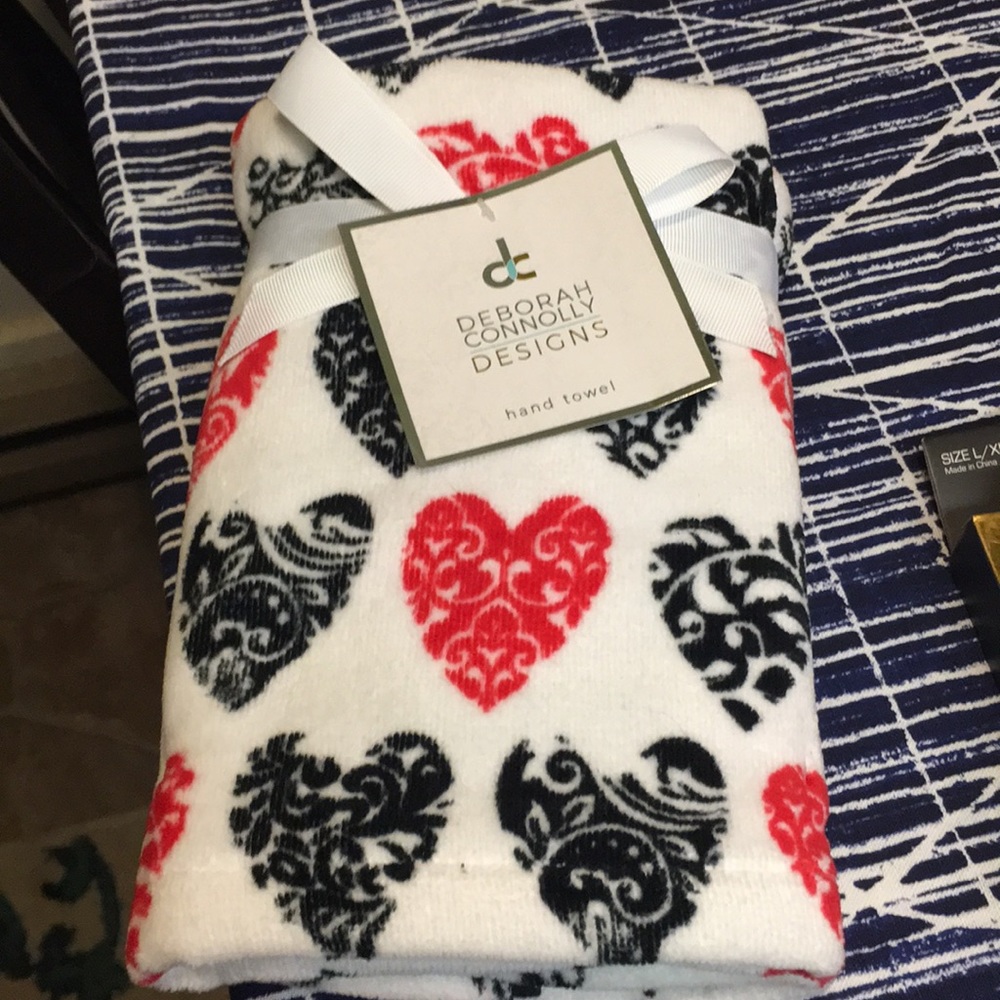 Super thick clean hand towels 👛♥️💋
